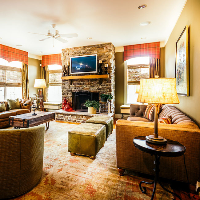 Fall Familyroom Lookbook