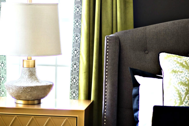 sota bed side table