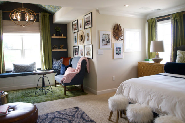 sota sitting area celebrity wall