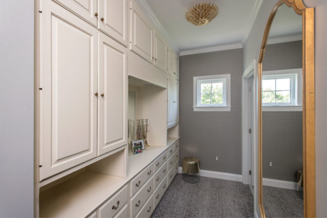 Wheaton Master Dressing Area