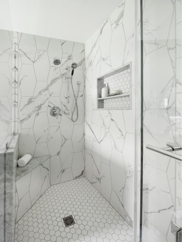 Oakwood Project Master bath shower