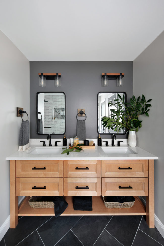 Saddle Creek Master bath